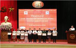 Phóng sự tài liệu 